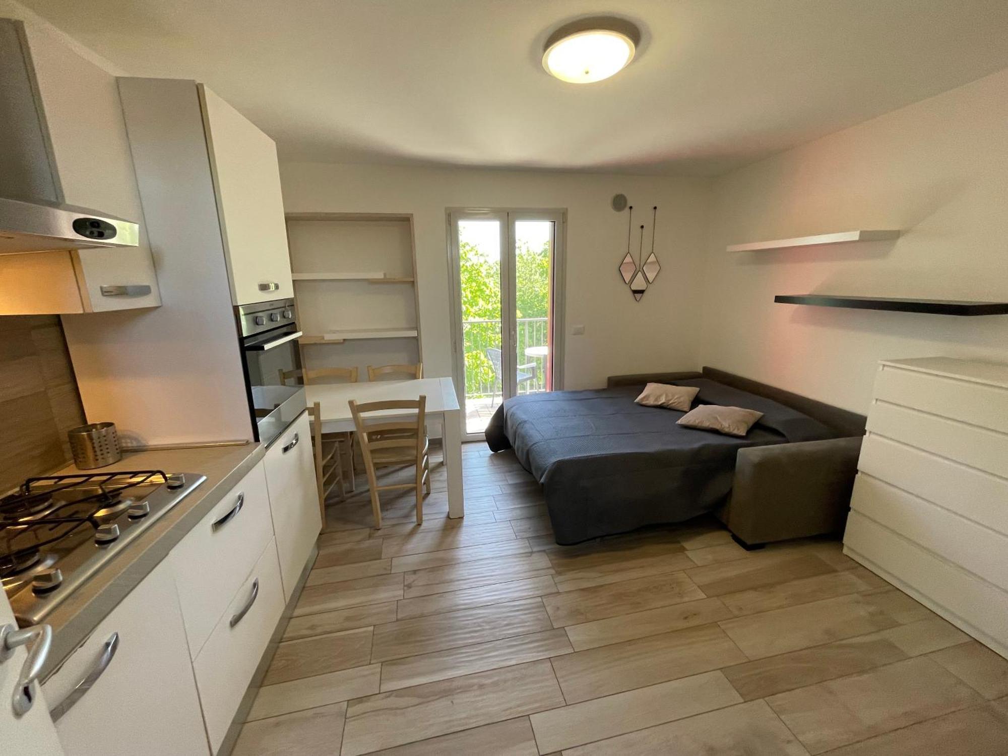 Reverso - Alloggi Con Solarium Vista Mare Caorle Exteriör bild